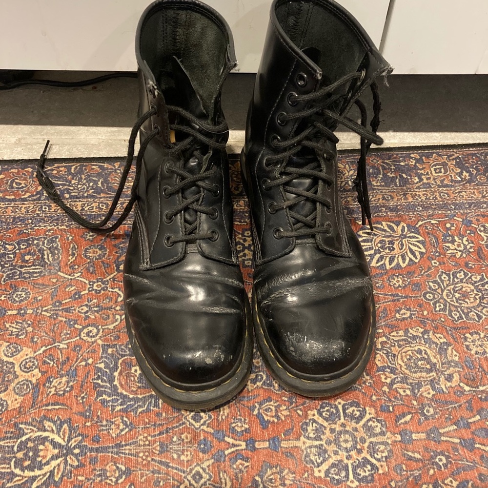 Patent leather docs